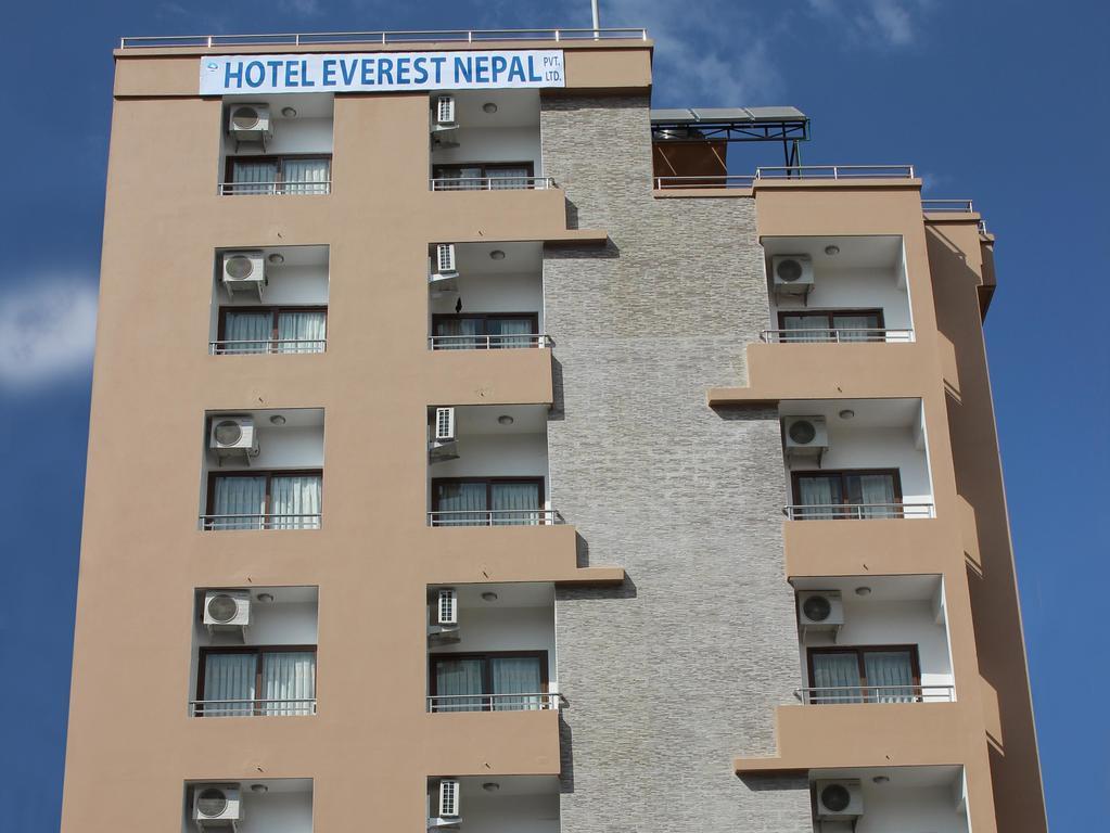 Hotel Everest Nepal Kathmandu Buitenkant foto